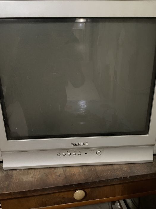 Телевизор рабочий
