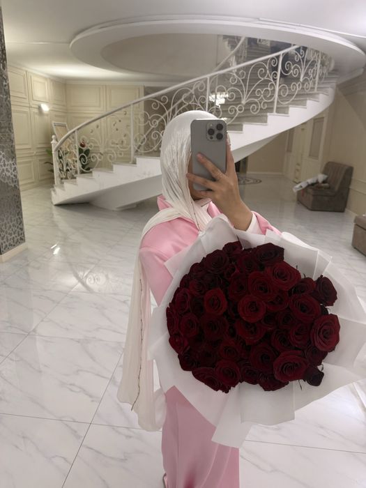 Продам свежие красные розы