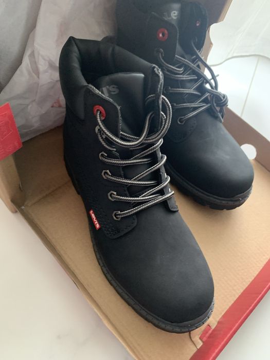 Нови оригинални боти Levi’s 36 номер естествена кожс