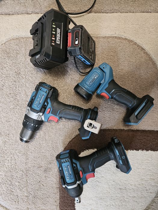 Set bormasini Erbauer 18V
