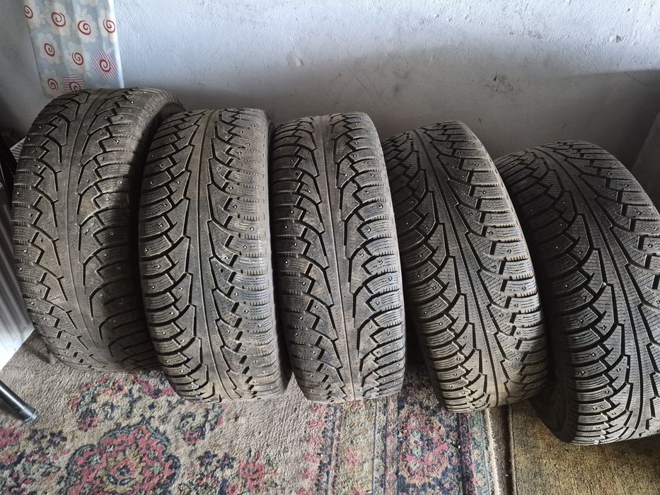 Продам автошины.