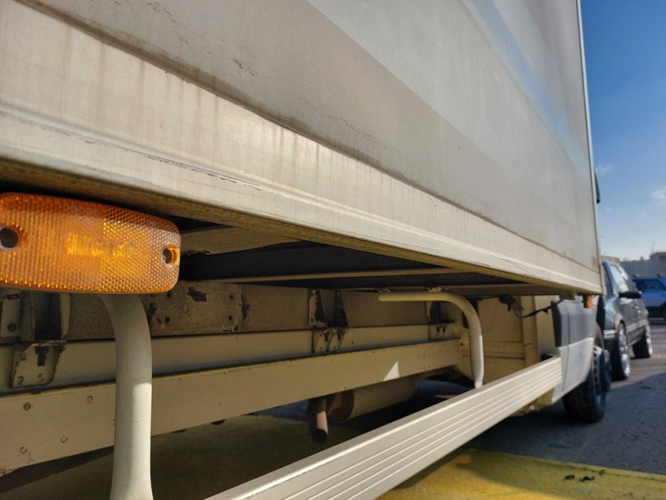 Фургон за спринтер 511 906 с борд