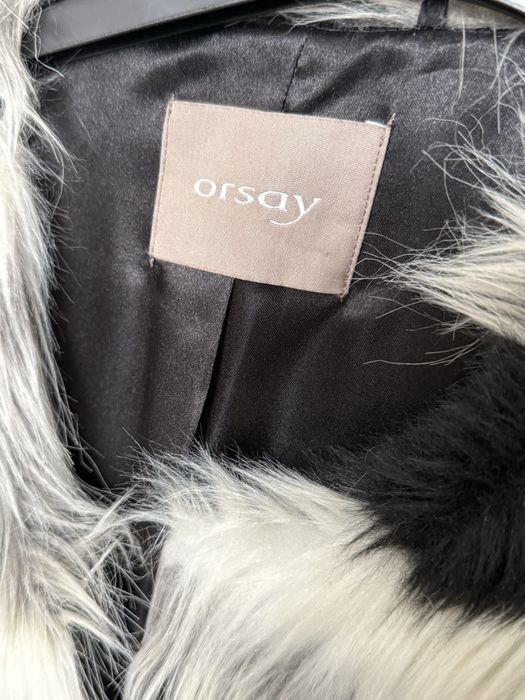 Продам зимнюю верхнюю одежду