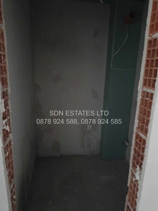 Продава се Четиристаен апартамент в Казанлък - 140 кв.м за 1143 €/кв.м - Снимка #10