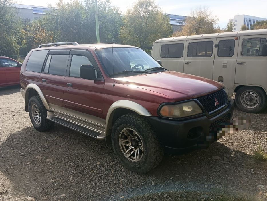 Mitsubishi Montero Sport