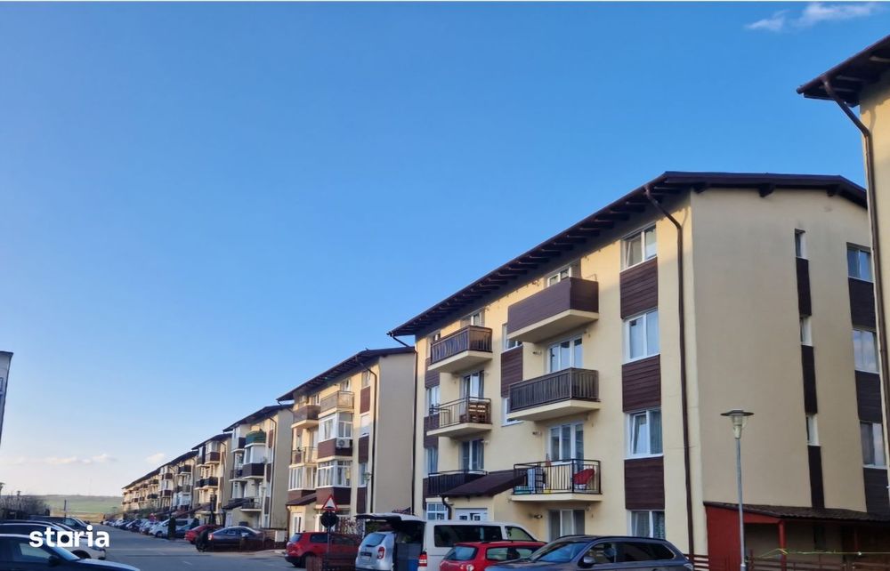 Inchiriez apartament 3 camere