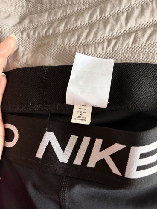 Продам шорты Nike