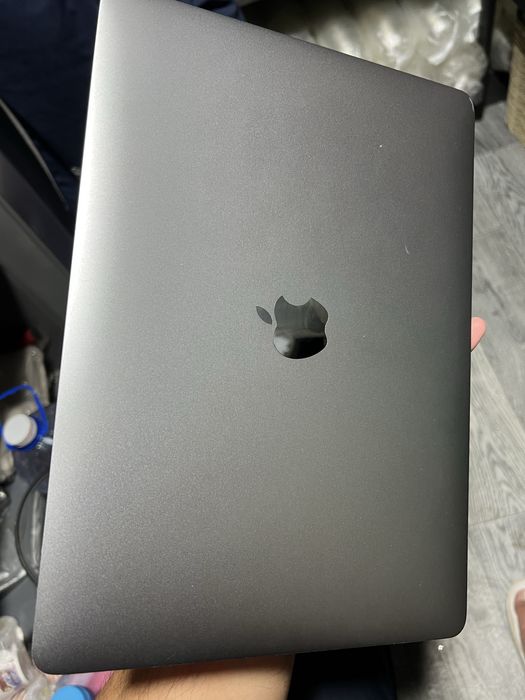 MacBook Pro Core I7  1 TRB srochno sotaman