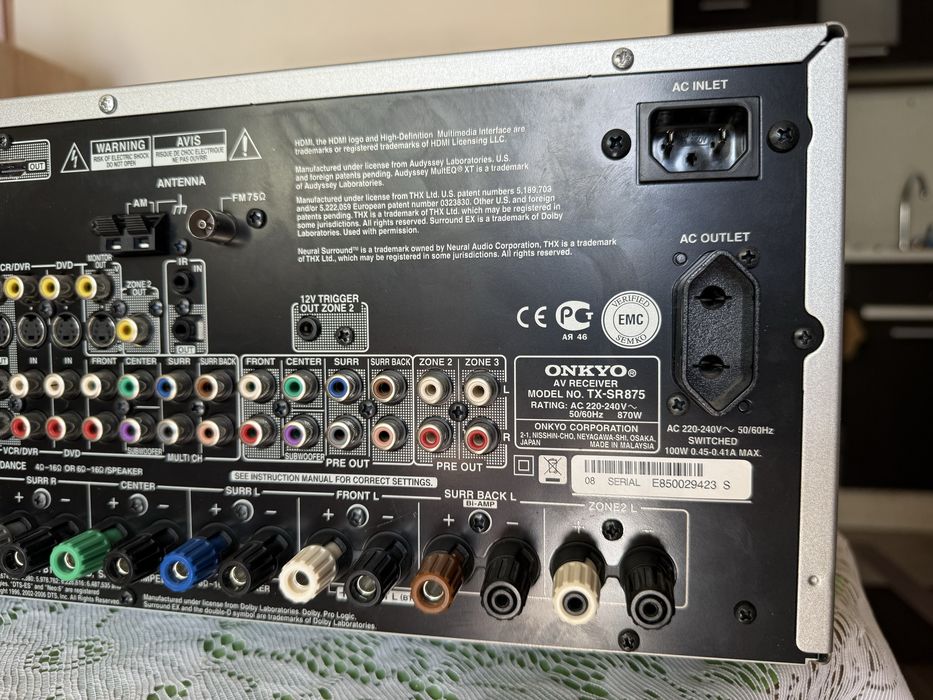 Onkyo TX-SR875 24 КГ мощен ресивър