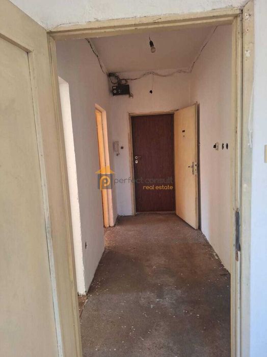 Продава се Тристаен апартамент в Пловдив, Христо Смирненски - 67 кв.м за 1016 €/кв.м - Снимка #9