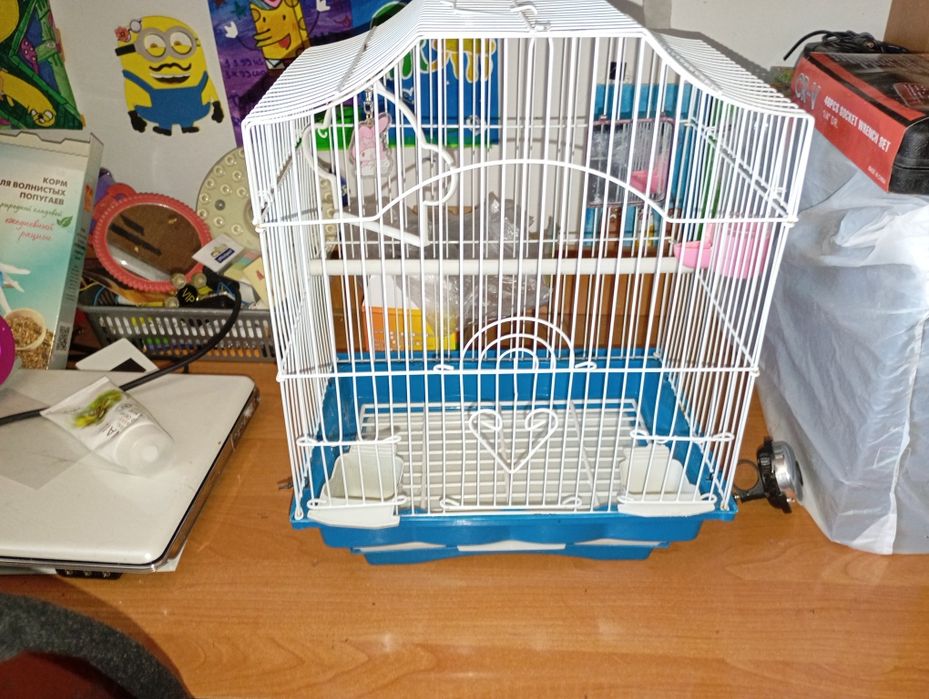 Продам клетку для попугая