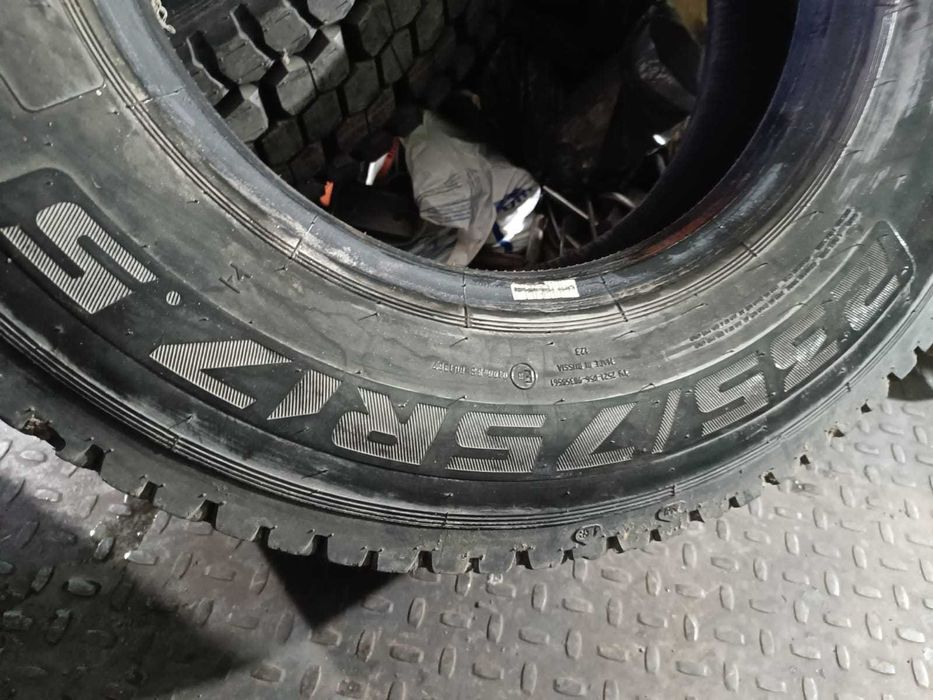 Шины грузовые 235/75/17,5