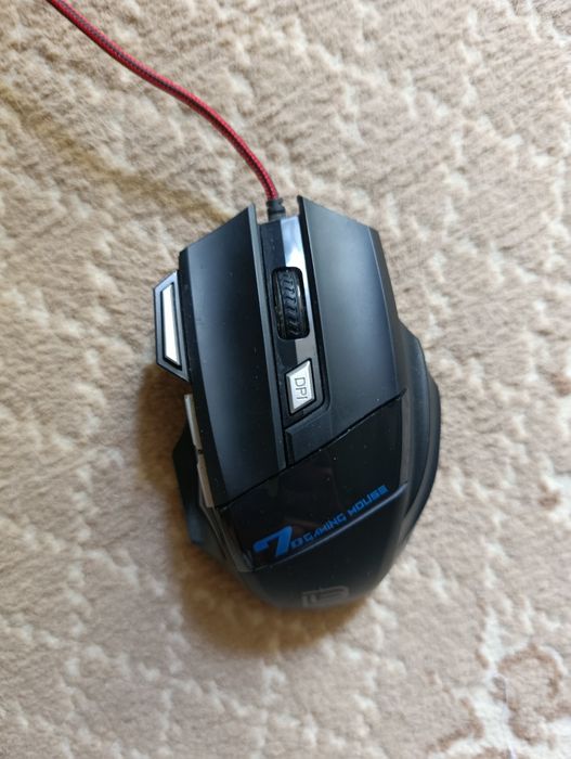 Продается игровая мышка