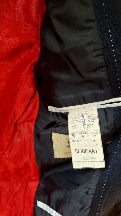 Продам пиджаки. По 3000 тг.