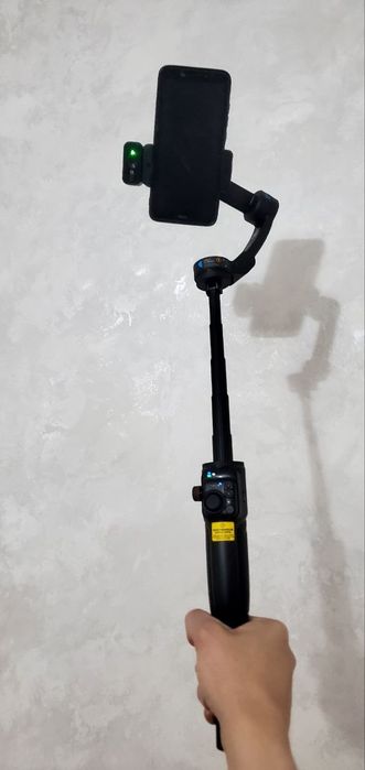 WiWU AI Smart Tracking Gimbal Pro (Wi-SE016)