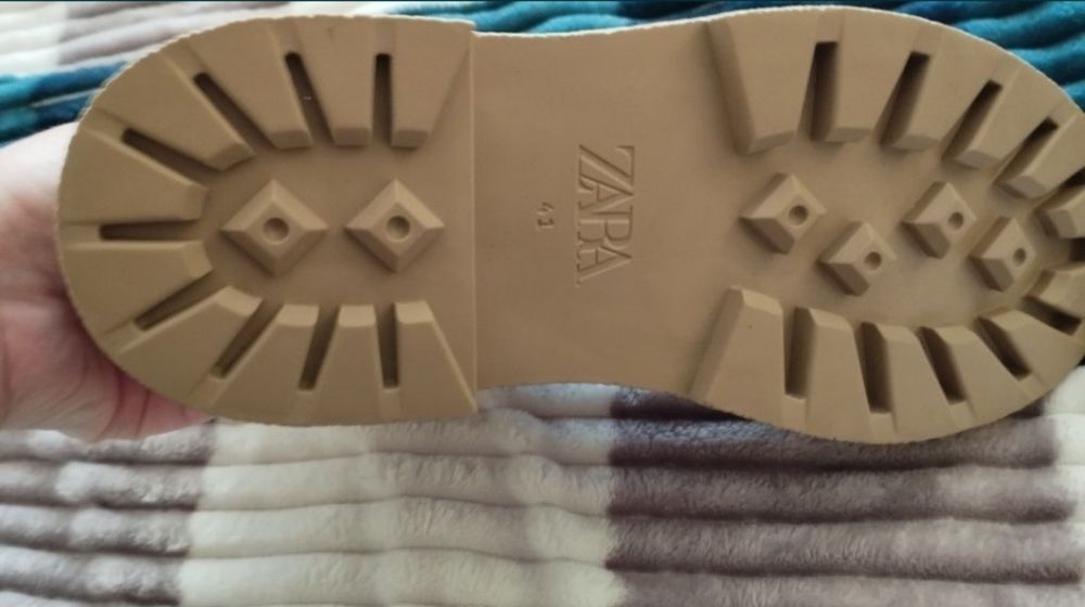 Зимние сапоги ZARA