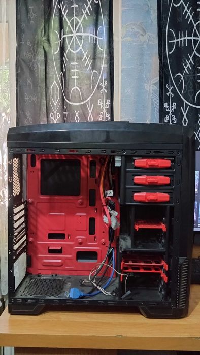 Корпус для ПК  AeroCool