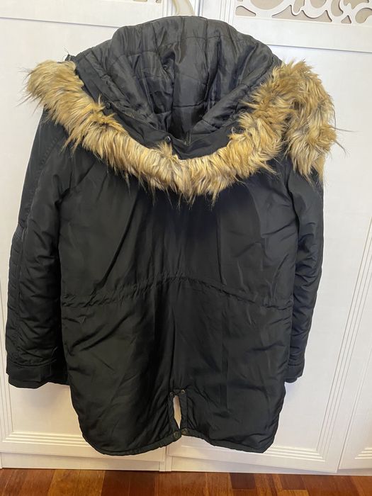 Продам куртку для девочки размер 44