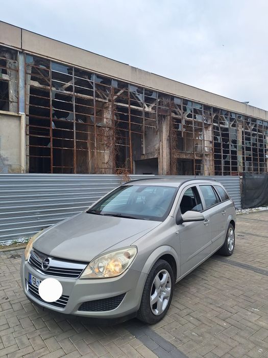 Vând opel Astra 1.7