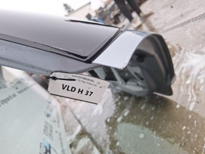 Haion cu luneta Opel Astra H