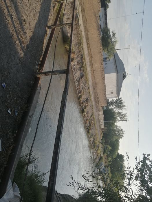 Uy sotiladi 11 sotix