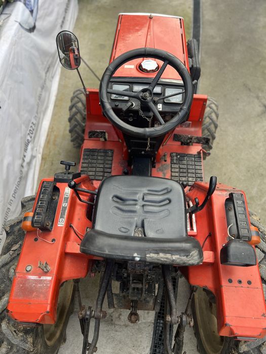 Vand tractor 4 x 4 Yanmar