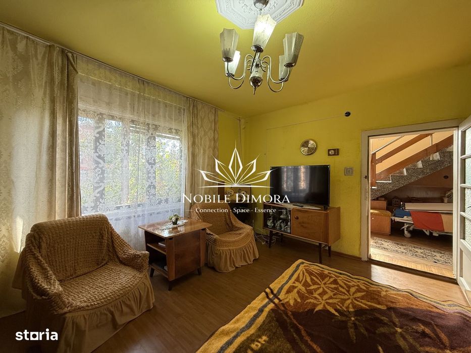 Casa spatioasa de 156mp cu 4 camere, teren de 237mp in Buzias - comisi