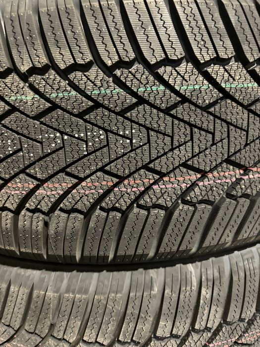 225 40 19 set iarna noi nerulate