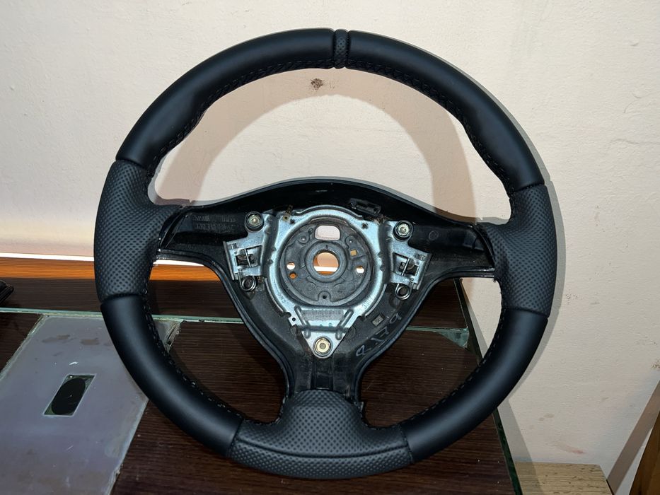 Volan golf 4 /passat/ polo 3 spite