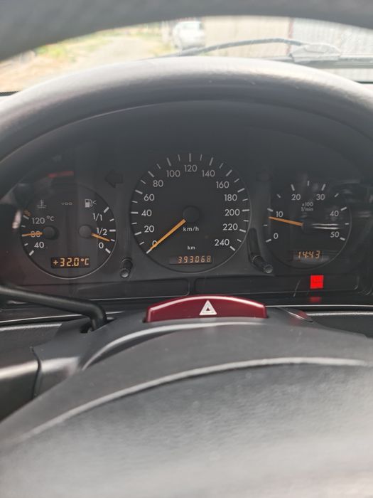 Mercedes ml 2.7 an2003 cutie manuala