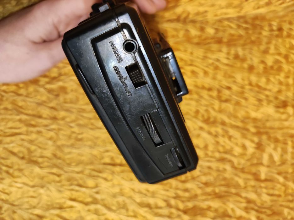 Уокмен- Bass Boost System