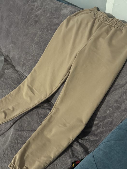 всех продаю по 2000