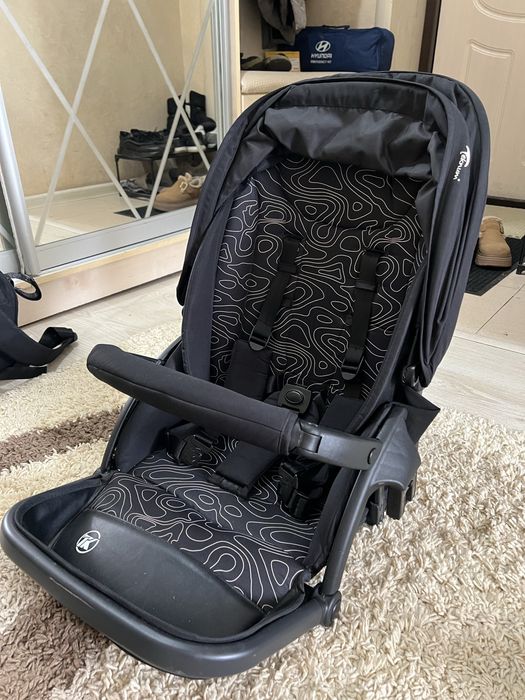 Коляска детская 3 в 1