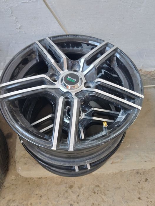 Комплект дисков и пакрышки