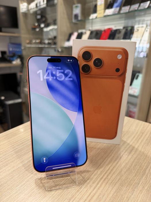 iPhone 17 Pro Max Cosmic Orange 256GB, sanatate baterie 100% - Garantie !!!
