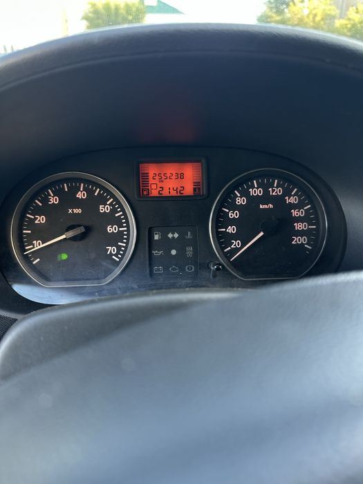 Nissan Almera 1.6 АКПП, 2014