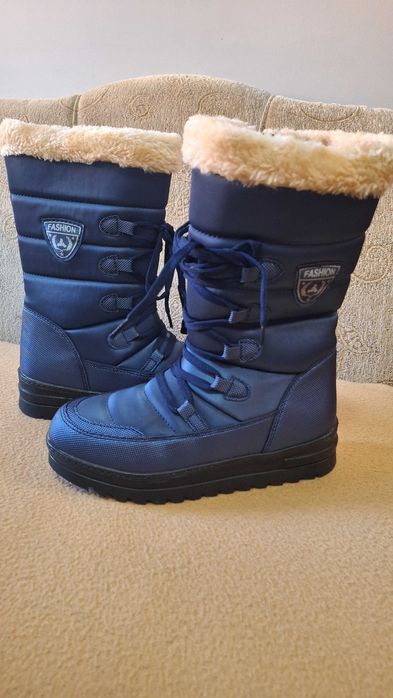 Дамски апрески ботуши