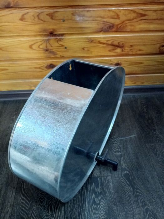 Умывальник новый