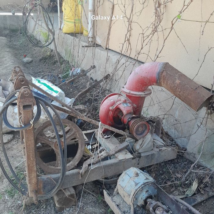 Suv nasos sotiladi, shlang,uzun quvurlari ham bor
