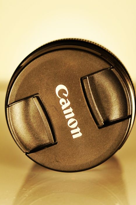 Canon 18 135   3.5 5.6  is  stm