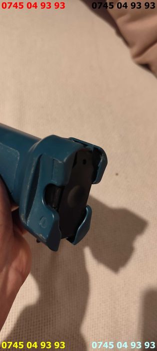 lanterna MAKITA  acumulator bun si bec bun