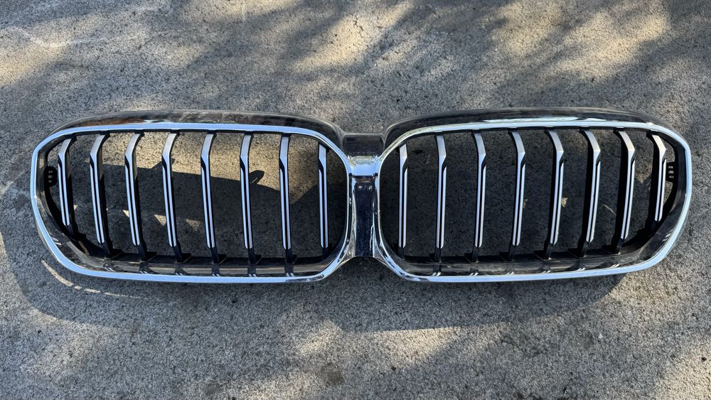 BMW G 30 LCI Бъбреци решетки