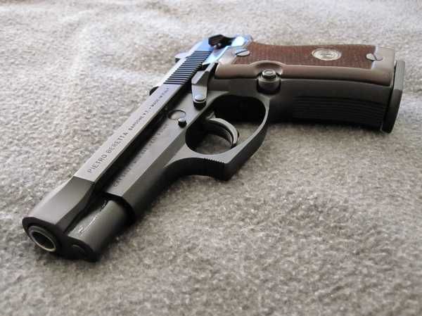 Pistol airsoft FULL METAL NOU!! Beretta 4.7 JOULI Cu Aer Comprimat