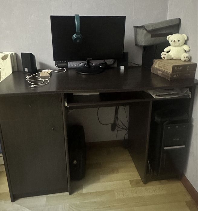 Компьютерный столик