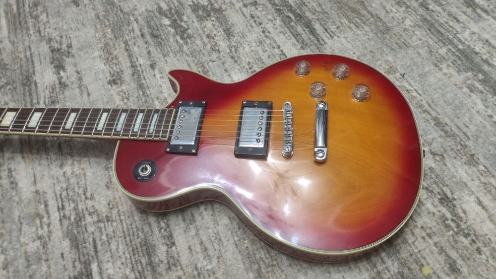 Электрогитара Les Paul Mccoy Корея 80е