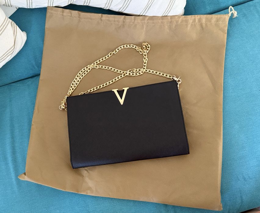 Дамска черна чанта клъч Валентино