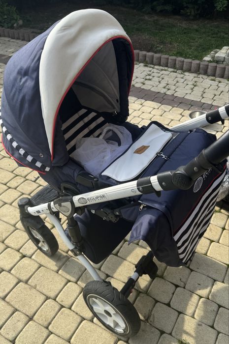 Carucior eclipse navy 3 in 1 cu tiate accesoriile