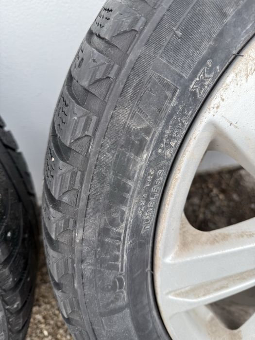 Продам диски веста р16 3 резины в комплекте