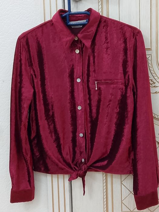 Продам блузки, кофты