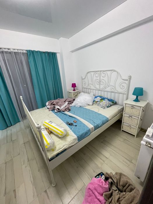 Pat metalic alb Ikea